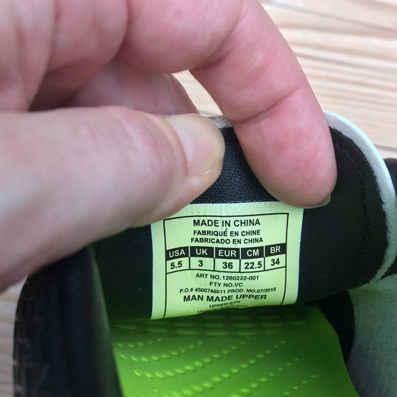 Under Armour UA Clutchfit Force Team Turf - Picture 16 of 16